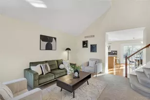 5604 S Yakima Way, Aurora, CO 80015 - Photo 3