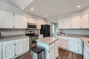 19098 E Ida Dr, Aurora, CO 80015 - Photo 9