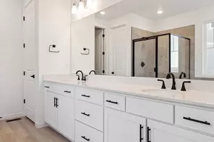 25161 E Evans Dr, Aurora, CO 80018 - Photo 15