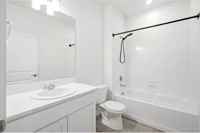 7471 E 157th Avenue, Thornton, CO 80602 - Photo 9
