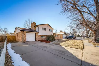 936 S Moline Street, Aurora, CO 80012 - Photo 5