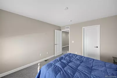 22537 E Swallow Place, Aurora, CO 80016 - Photo 19