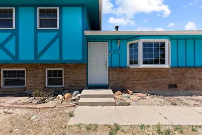 659 S Newark Court, Aurora, CO 80012 - Photo 3