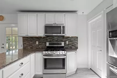 659 S Newark Court, Aurora, CO 80012 - Photo 17