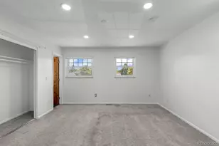 659 S Newark Ct, Aurora, CO 80012 - Photo 33