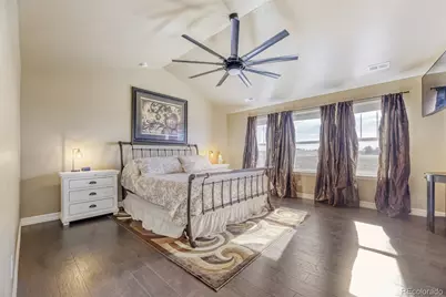 8247 S Country Club Parkway, Aurora, CO 80016 - Photo 13