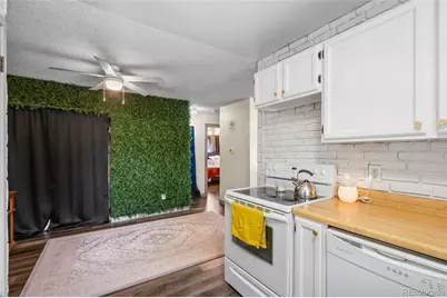 1927 Cathay Court, Aurora, CO 80011 - Photo 17