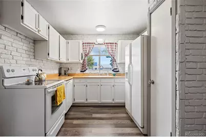 1927 Cathay Court, Aurora, CO 80011 - Photo 3