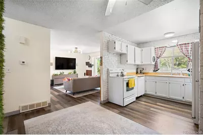 1927 Cathay Court, Aurora, CO 80011 - Photo 5