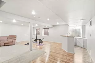 5247 S Riviera Cir, Aurora, CO 80015 - Photo 33