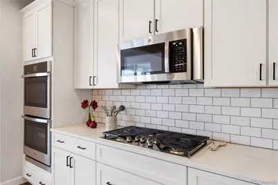 7140 S Vandriver Way, Aurora, CO 80016 - Photo 7