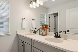 7140 S Vandriver Way, Aurora, CO 80016 - Photo 19