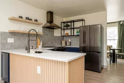 1410 S Vaughn Circle, Aurora, CO 80012 - Photo 11