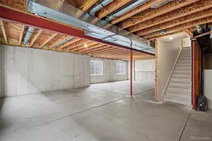 24871 E Ontario Dr, Aurora, CO 80016 - Photo 35