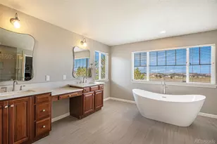 24871 E Ontario Dr, Aurora, CO 80016 - Photo 23