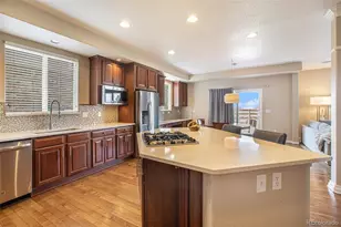 24871 E Ontario Dr, Aurora, CO 80016 - Photo 11
