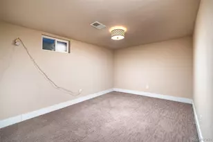 373 S Troy St, Aurora, CO 80012 - Photo 37