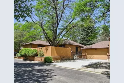 82 S Eagle Circle, Aurora, CO 80012 - Photo 1