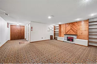 82 S Eagle Circle, Aurora, CO 80012 - Photo 25