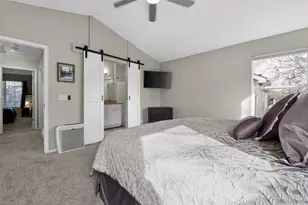 1272 S Alton Ct, Denver, CO 80247 - Photo 17