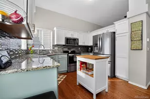 1272 S Alton Ct, Denver, CO 80247 - Photo 3