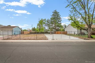 1860 S Truckee Way, Aurora, CO 80017 - Photo 1