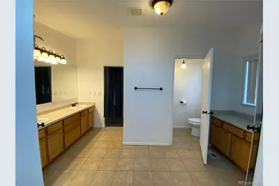 611 W 4th Avenue, Denver, CO 80223 - Photo 21