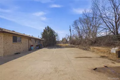 43 Lansing Street, Aurora, CO 80010 - Photo 17