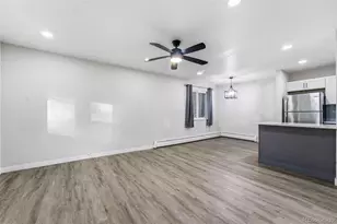 92 N Newark St, Aurora, CO 80012 - Photo 7