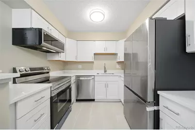 12083 E Harvard Avenue #204, Aurora, CO 80014 - Photo 11