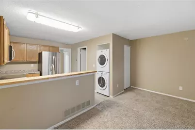 1100 S Waco Street #F, Aurora, CO 80017 - Photo 5