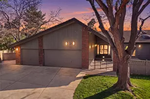 27 Beacon Hill Ln, Greenwood Village, CO 80111 - Photo 45