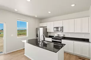 624 98th Ave, Greeley, CO 80634 - Photo 7