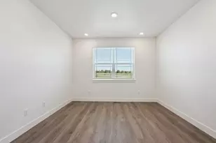 898 Eastport Dr, Berthoud, CO 80513 - Photo 3