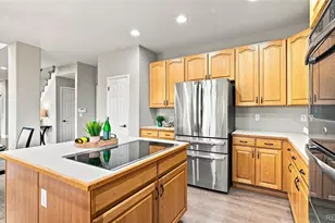 19332 E Berry Pl, Aurora, CO 80015 - Photo 9