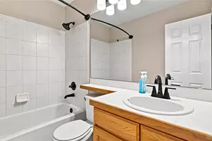 19332 E Berry Pl, Aurora, CO 80015 - Photo 27