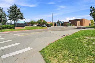 19332 E Berry Pl, Aurora, CO 80015 - Photo 39