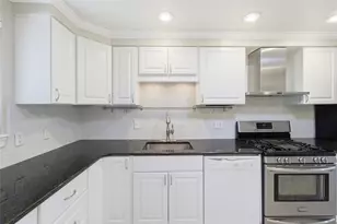 6651 E Ithaca Pl, Denver, CO 80237 - Photo 5