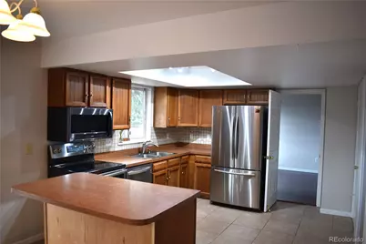 471 S Kingston Circle, Aurora, CO 80012 - Photo 13