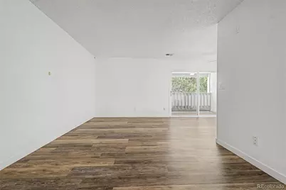 10712 E Exposition Avenue #308, Aurora, CO 80012 - Photo 5