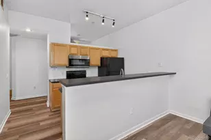 15475 Andrews Dr, Denver, CO 80239 - Photo 7