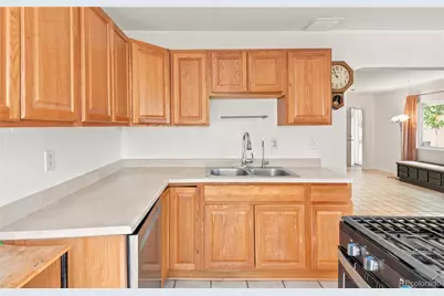 1070 Elm Place, Denver, CO 80229 - Photo 9