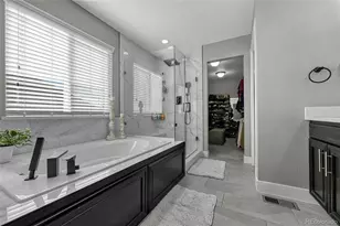 33 N Jamestown Way, Aurora, CO 80018 - Photo 23