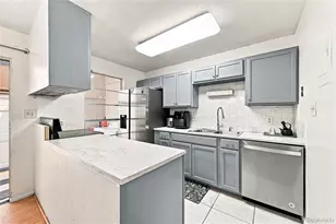 147 Paris Cir, Aurora, CO 80011 - Photo 5