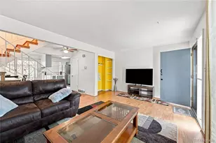 147 Paris Cir, Aurora, CO 80011 - Photo 3