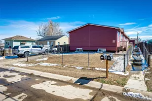 570 4th St, Bennett, CO 80102 - Photo 3