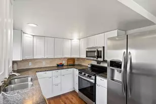 2959 S Delaware St, Englewood, CO 80110 - Photo 9