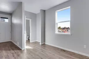 22524 E 6th Pl, Aurora, CO 80018 - Photo 17