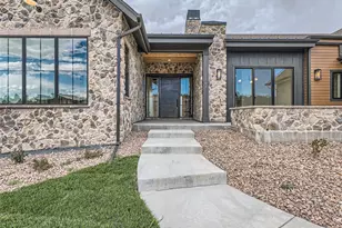 8599 Yellowcress St, Littleton, CO 80125 - Photo 3