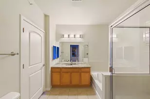 10184 Park Meadows Dr, Lone Tree, CO 80124 - Photo 17